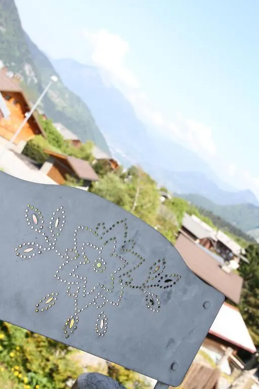 Hotel La Croix De Savoie & Spa Les Carroz d'Araches